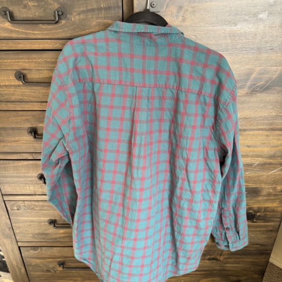 EUC Patagonia Long-Sleeved Pima Cotton Shirt, Blue/Red plaid, size L - Picture 5 of 7